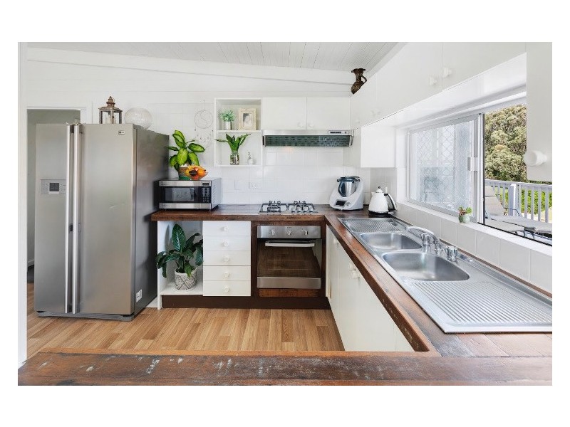 15 First Avenue, Arrawarra Headland NSW 2456