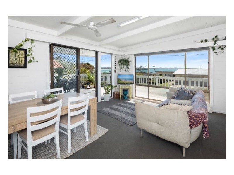 15 First Avenue, Arrawarra Headland NSW 2456