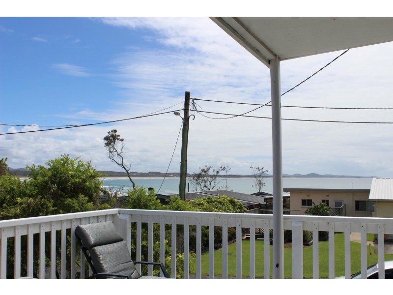 15 First Avenue, Arrawarra Headland NSW 2456