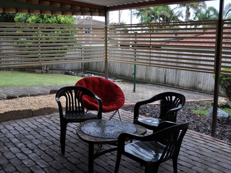 27 Barnes Street, Woolgoolga NSW 2456