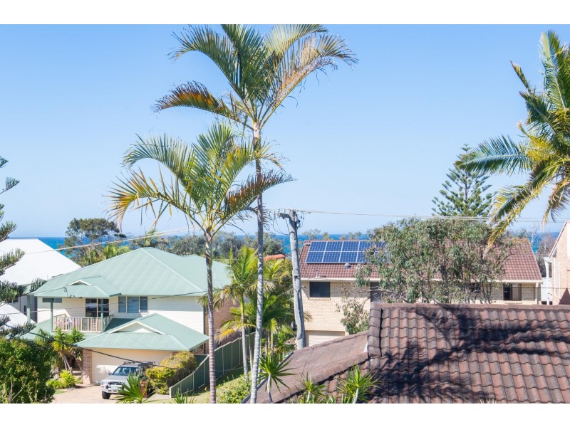 60 Bluegum Avenue, Sandy Beach NSW 2456