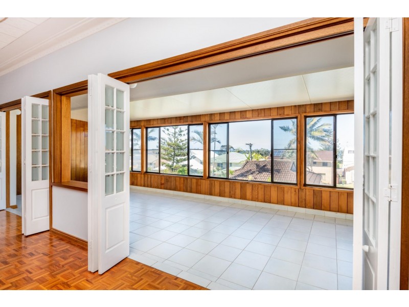 60 Bluegum Avenue, Sandy Beach NSW 2456