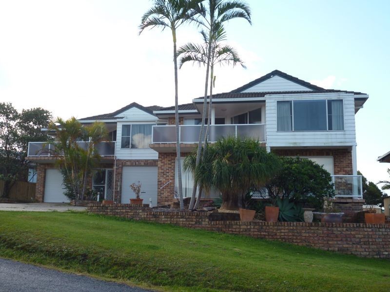 1/127 Diamond Head Drive, Sandy Beach NSW 2456