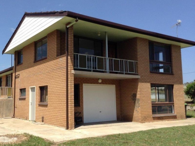 4 Fiddaman Road, Emerald Beach NSW 2456