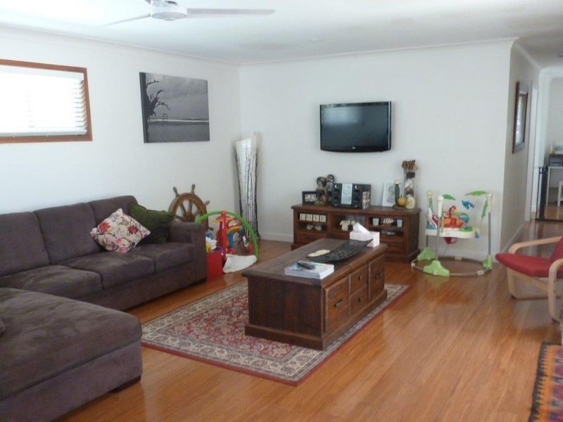 3 Taylor Close, Emerald Beach NSW 2456