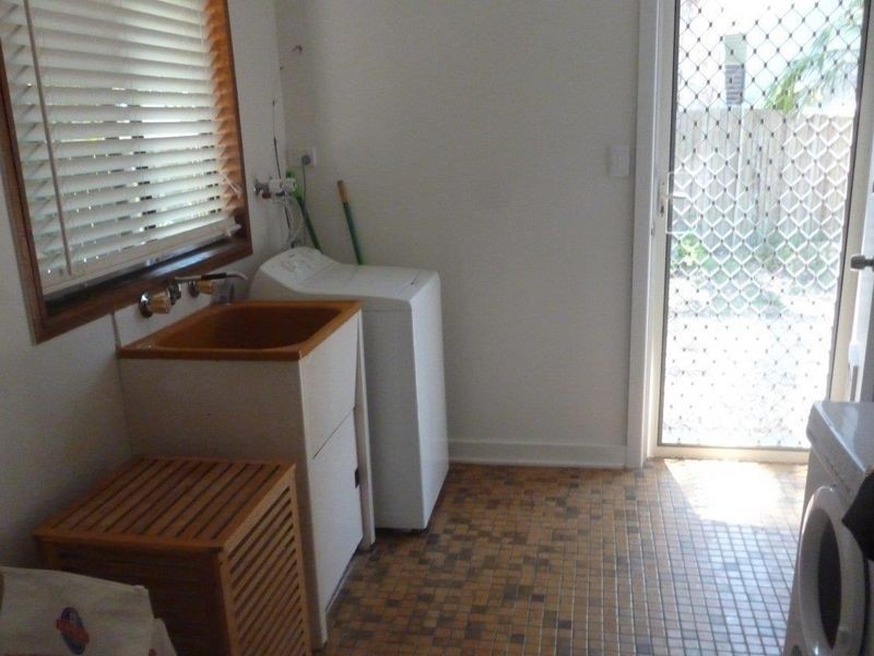 3 Taylor Close, Emerald Beach NSW 2456