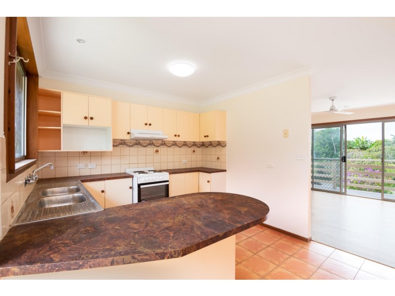 9 Gresham Drive, Woolgoolga NSW 2456