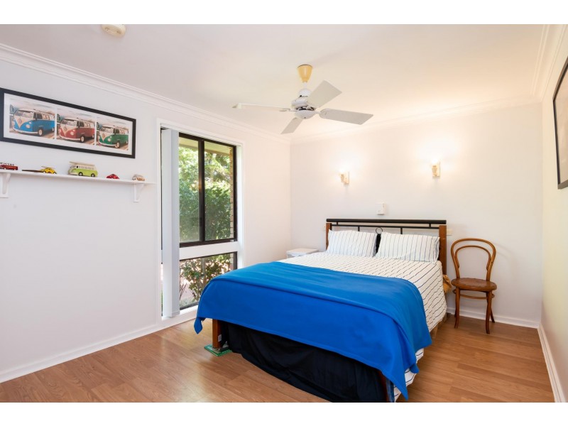 7 Leplaw Close, Safety Beach NSW 2456