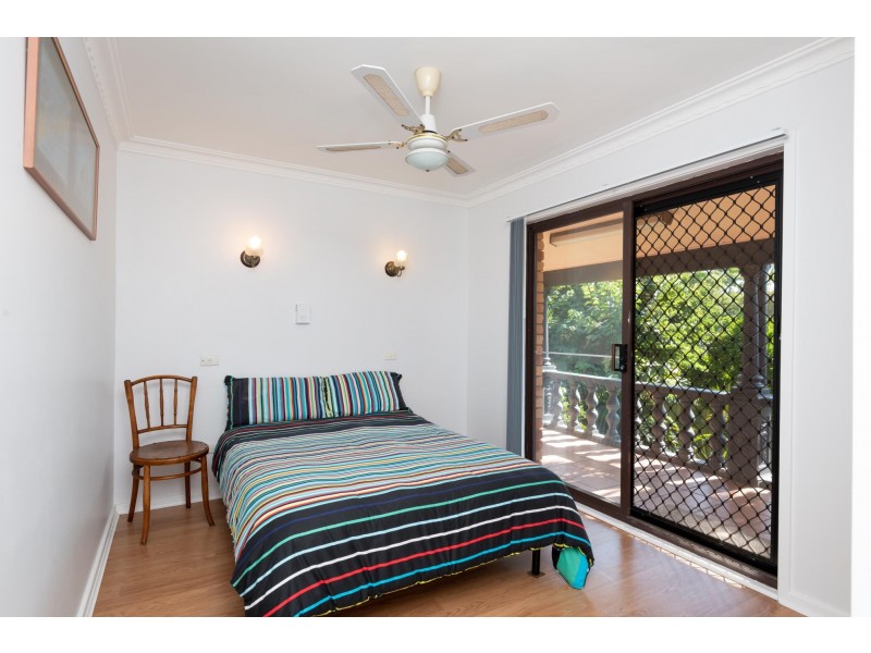 7 Leplaw Close, Safety Beach NSW 2456