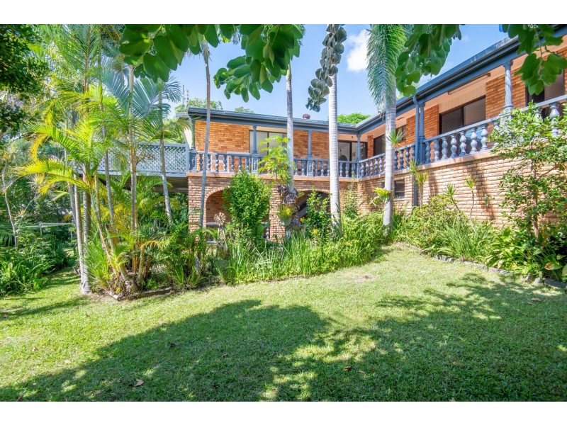 7 Leplaw Close, Safety Beach NSW 2456