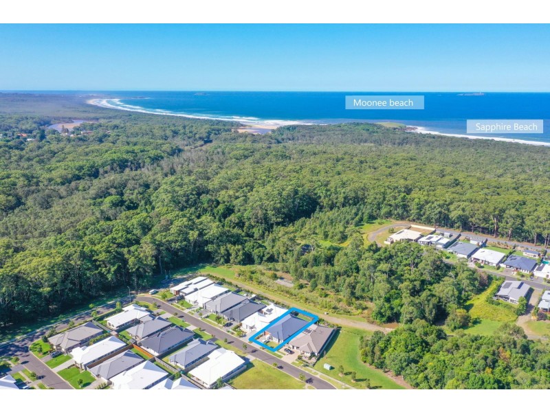 22 Red Gum Circuit, Sapphire Beach NSW 2450