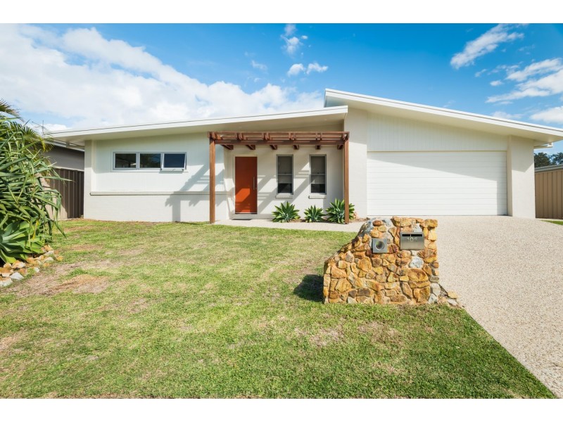 106 Bluff Road, Emerald Beach NSW 2456