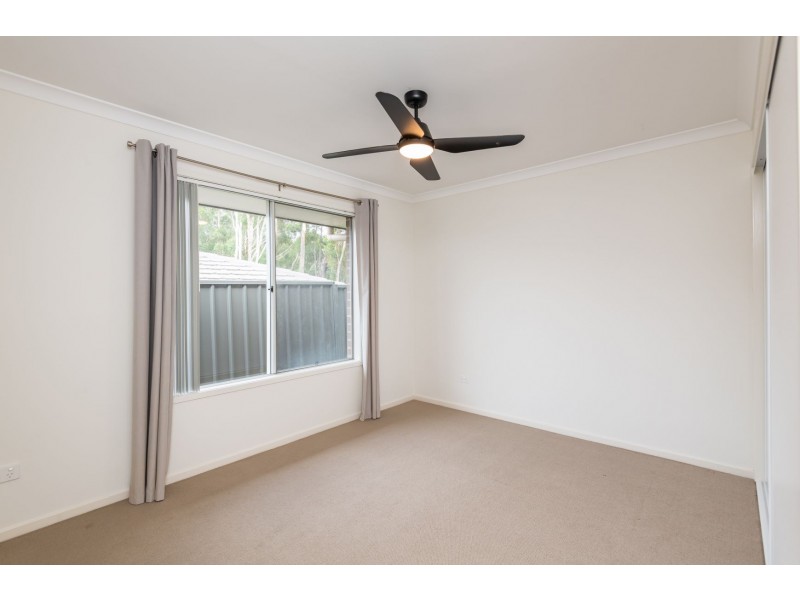 5 Humpback Crescent, Safety Beach NSW 2456