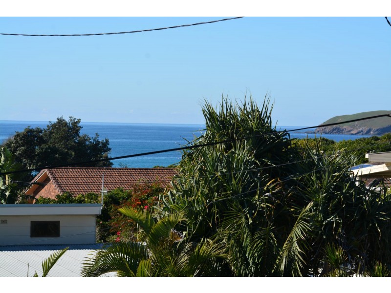 70 Blue Gum Avenue, Sandy Beach NSW 2456