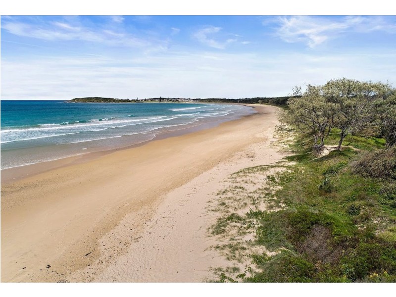 4 Hibiscus Road, Arrawarra NSW 2456