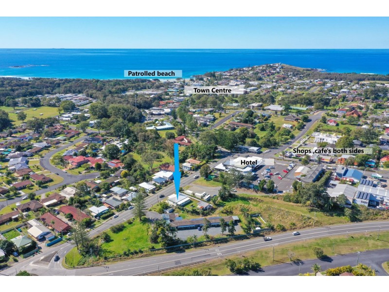 17 Clarence Street, Woolgoolga NSW 2456