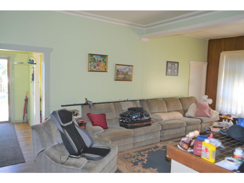 17 Clarence Street, Woolgoolga NSW 2456