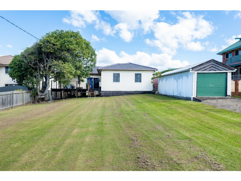 9 Ocean Street, Corindi Beach NSW 2456