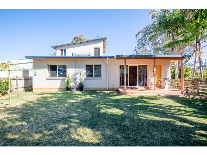 37 Pine Crescent, Sandy Beach NSW 2456
