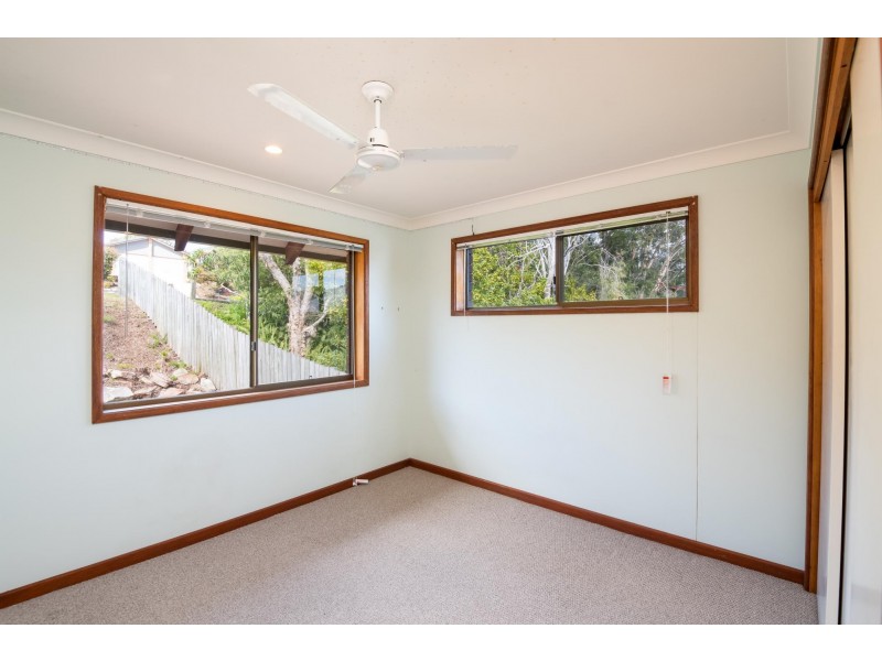 19 Schofield Drive, Safety Beach NSW 2456