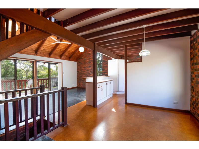 19 Schofield Drive, Safety Beach NSW 2456