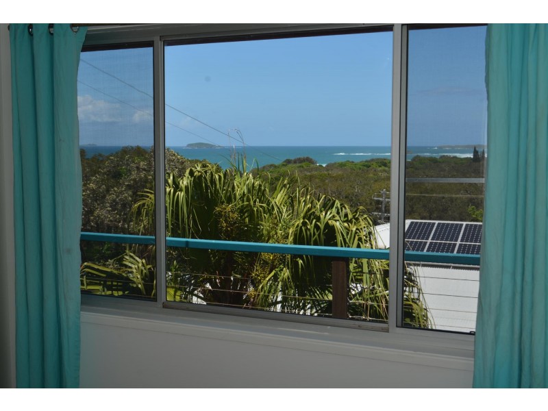 51 Cassia Lane, Woolgoolga NSW 2456