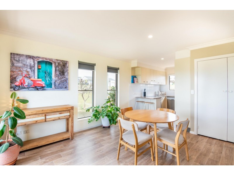 1/49 Ocean  Street, Woolgoolga NSW 2456