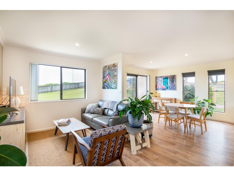 1/49 Ocean  Street, Woolgoolga NSW 2456