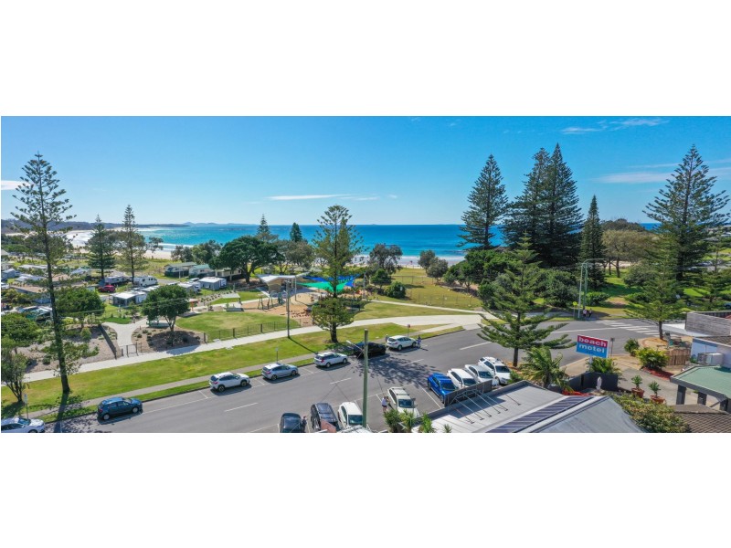 70 Beach Street, Woolgoolga NSW 2456