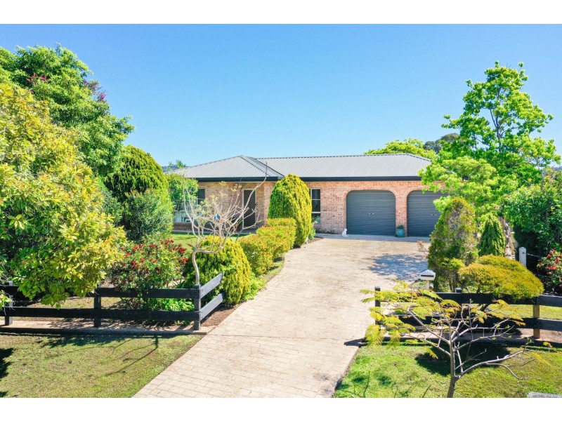 5 Strawberry Close, Woolgoolga NSW 2456