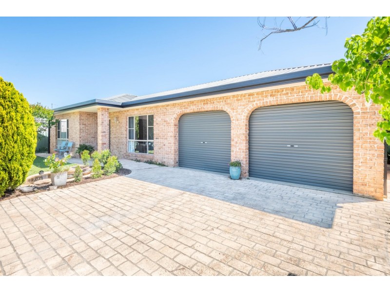 5 Strawberry Close, Woolgoolga NSW 2456