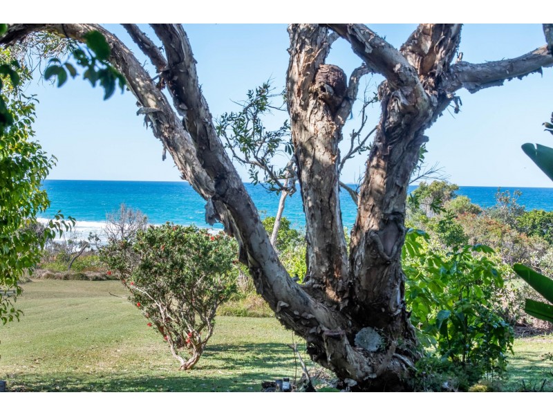 27 Fuller Street, Arrawarra Headland NSW 2456