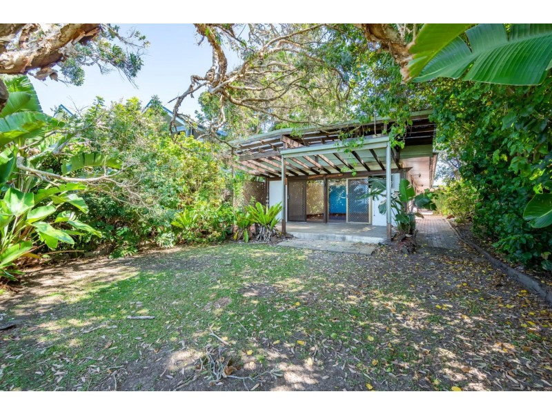 27 Fuller Street, Arrawarra Headland NSW 2456