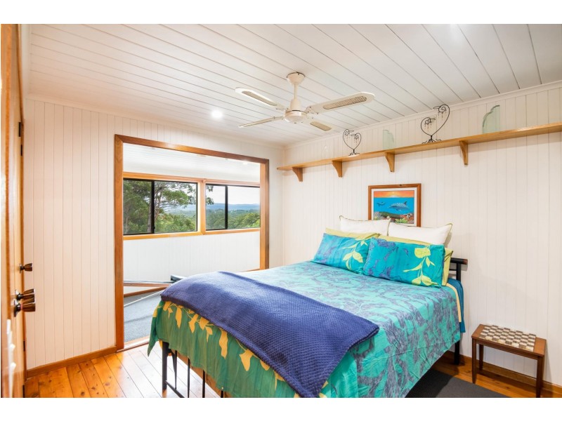 111 Johnsons Road, Sandy Beach NSW 2456