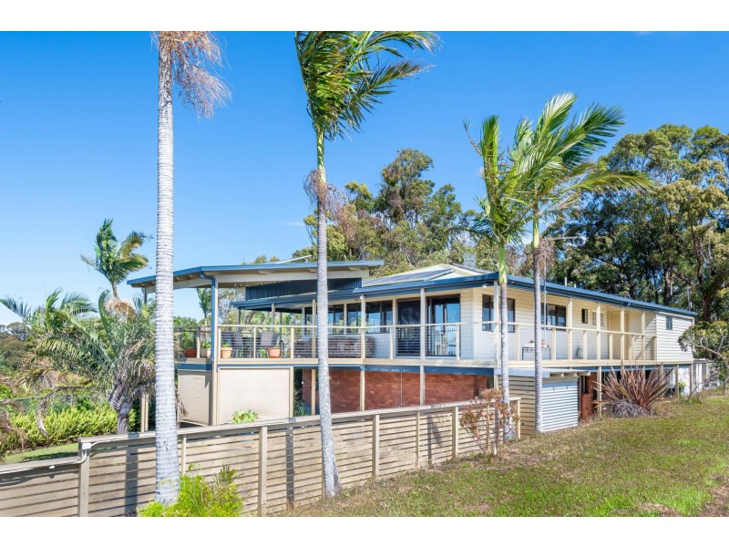 111 Johnsons Road, Sandy Beach NSW 2456