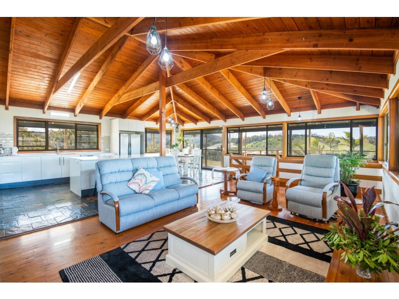 111 Johnsons Road, Sandy Beach NSW 2456