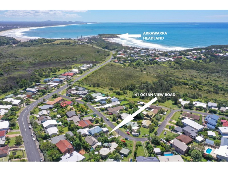 41 Ocean View Road, Arrawarra Headland NSW 2456