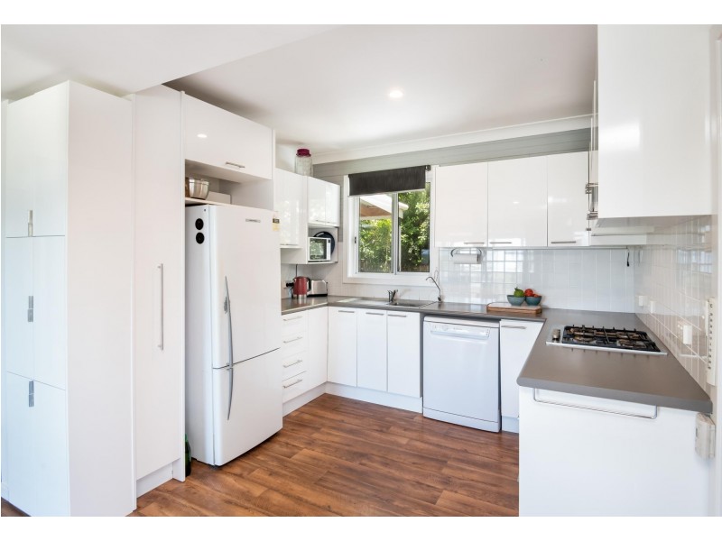 41 Ocean View Road, Arrawarra Headland NSW 2456