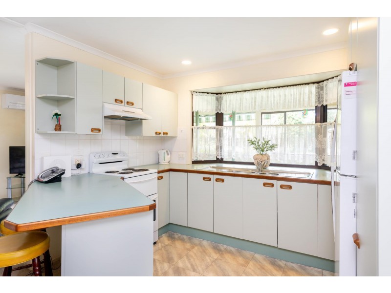 10 Norfolk Avenue Darlington park, Arrawarra NSW 2456