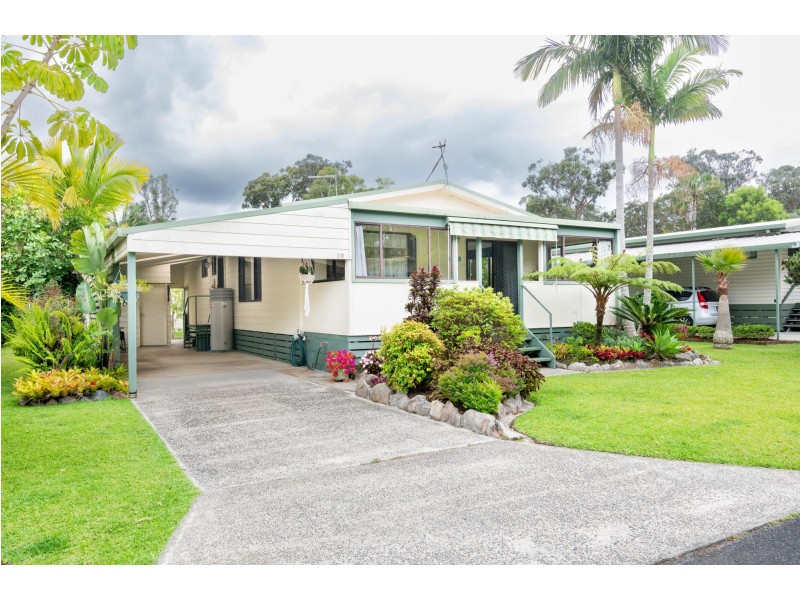 10 Norfolk Avenue Darlington park, Arrawarra NSW 2456