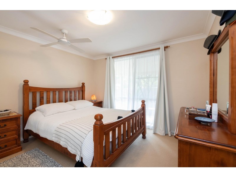 2 Turpentine Avenue, Sandy Beach NSW 2456