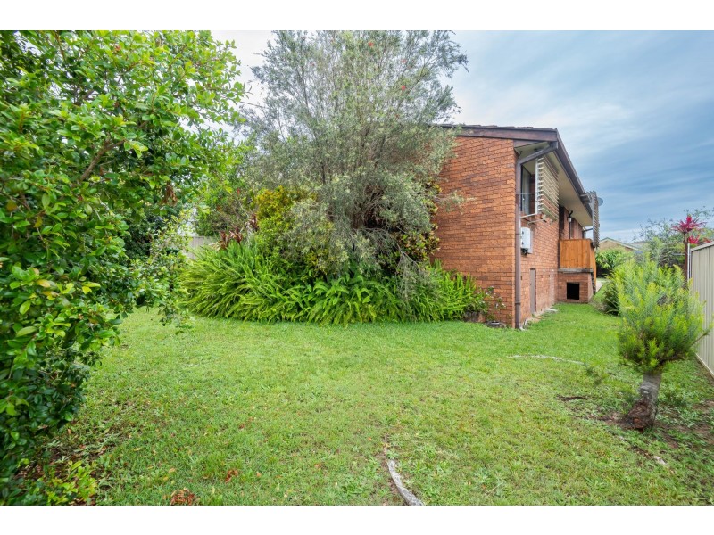 2 Turpentine Avenue, Sandy Beach NSW 2456