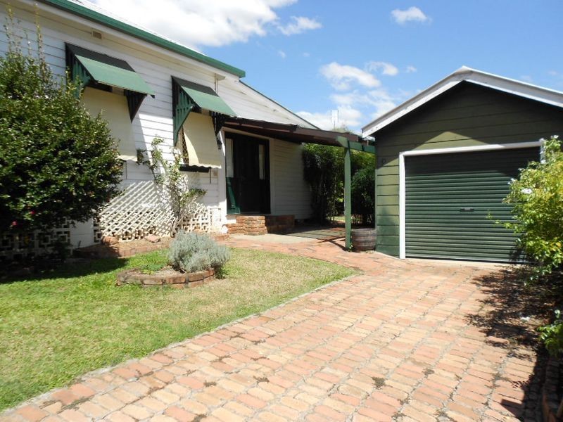 13 Pound Street, Grafton NSW 2460
