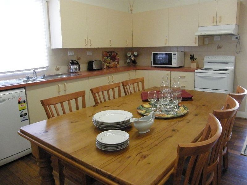 16 Queen Street, Woolgoolga NSW 2456