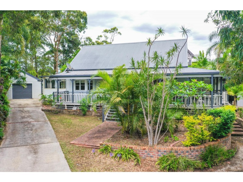 8 Wattle Place, Sandy Beach NSW 2456