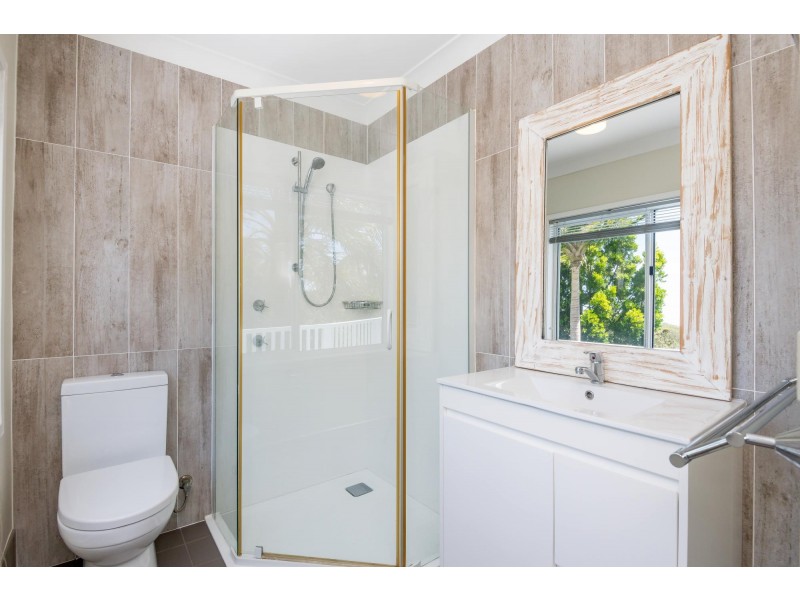 33 Poynten Drive, Emerald Beach NSW 2456