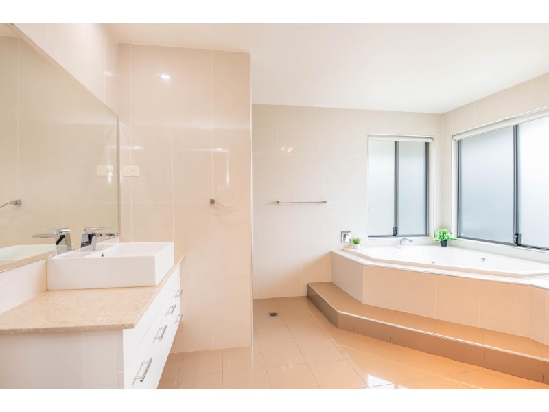 67 Turon Parade, Woolgoolga NSW 2456