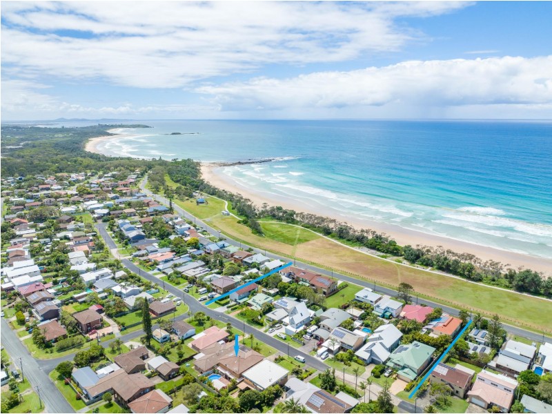 50 Bluegum Avenue, Sandy Beach NSW 2456