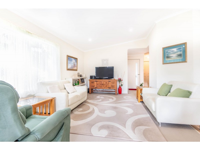 17 Grevillia Road, Darlington Beach, Arrawarra NSW 2456