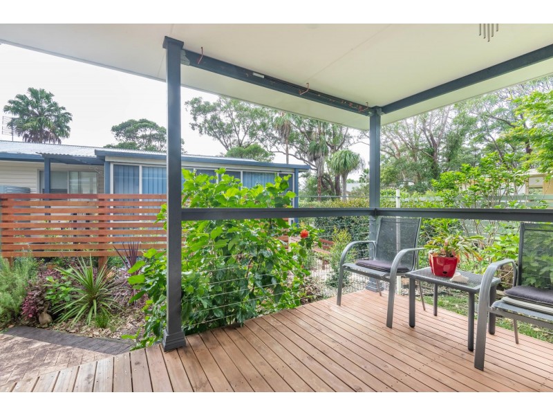 17 Grevillia Road, Darlington Beach, Arrawarra NSW 2456